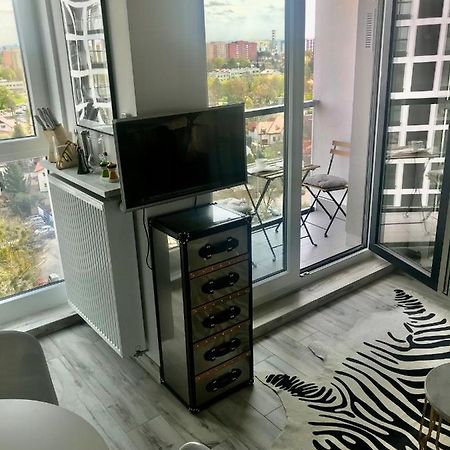 Luxury Wola Apartament Varsovie Extérieur photo