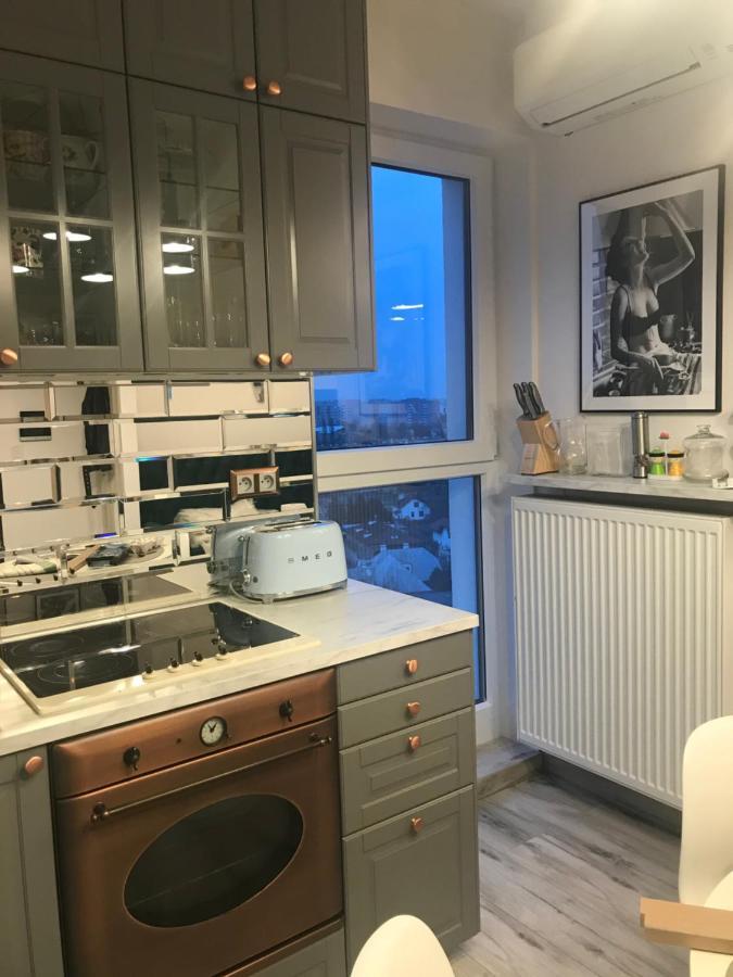 Luxury Wola Apartament Varsovie Extérieur photo